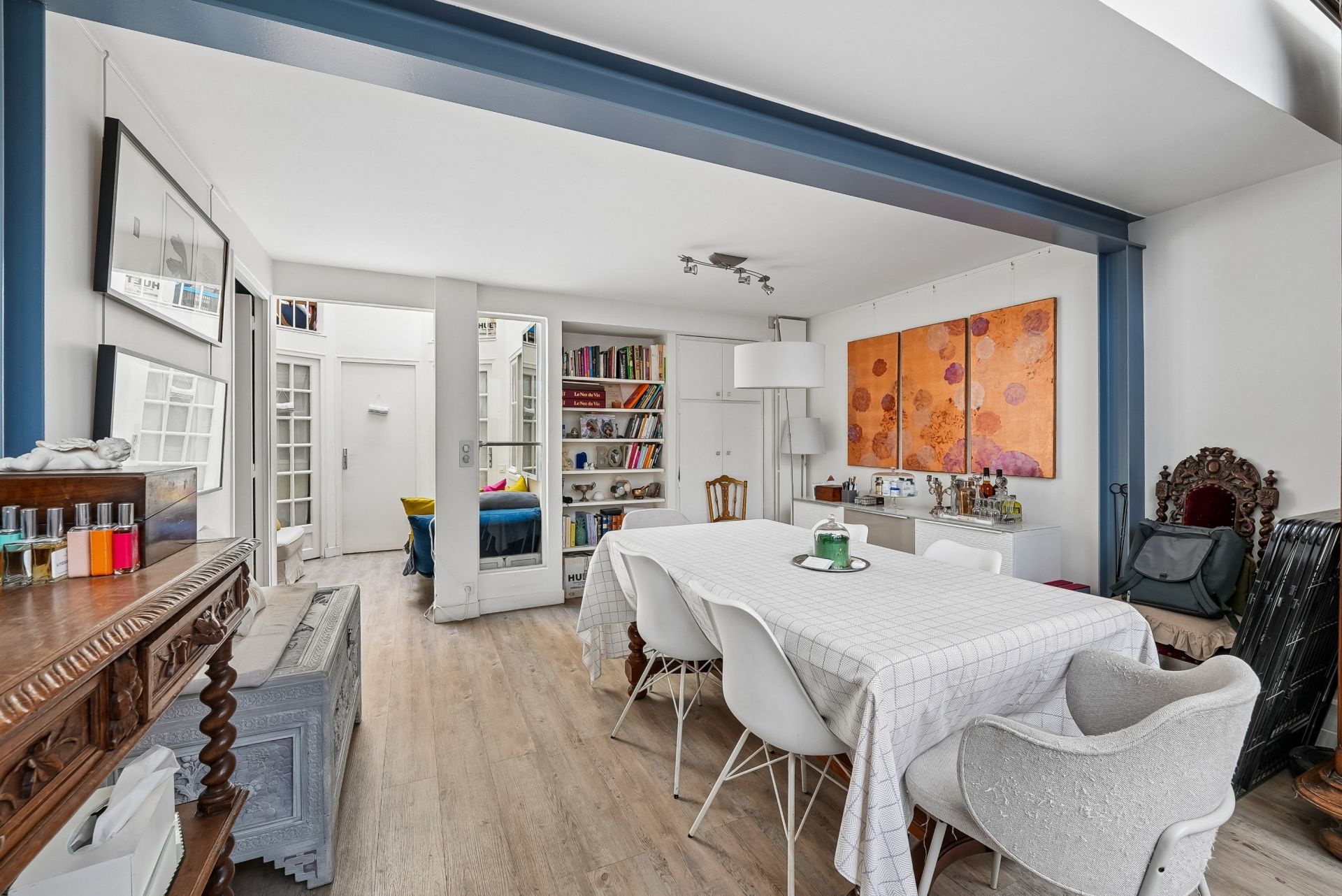 luxury apartment 2 Rooms for sale on PARIS (75017)
