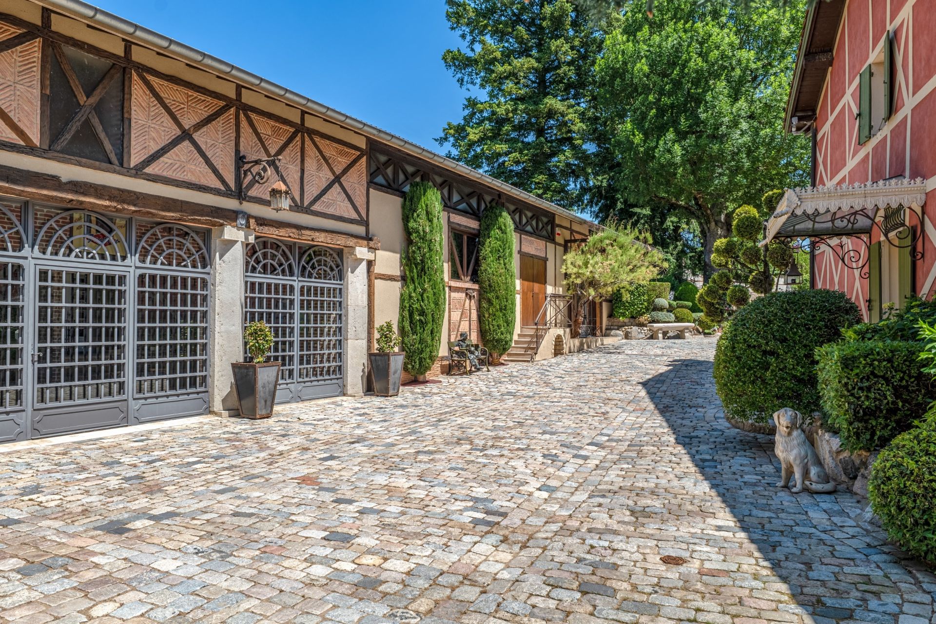 moulin 10 Pièces en vente sur STE EUPHEMIE (01600)