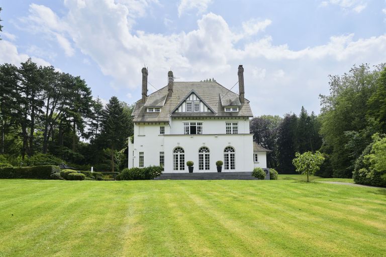 maison de luxe 12 Pièces en vente sur WERVICQ SUD (59117)