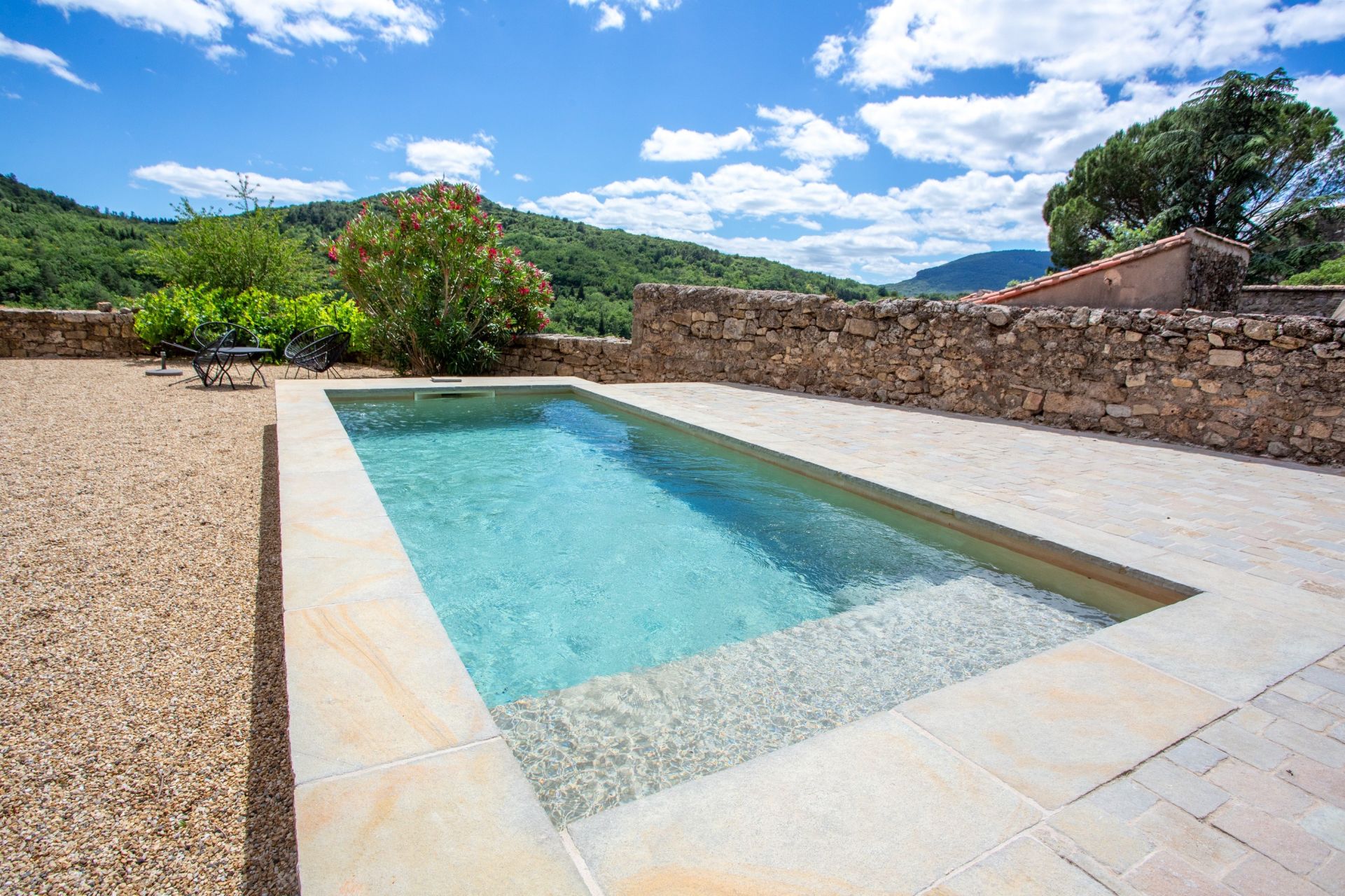 château 10 Pièces en vente sur SOUBES (34700)