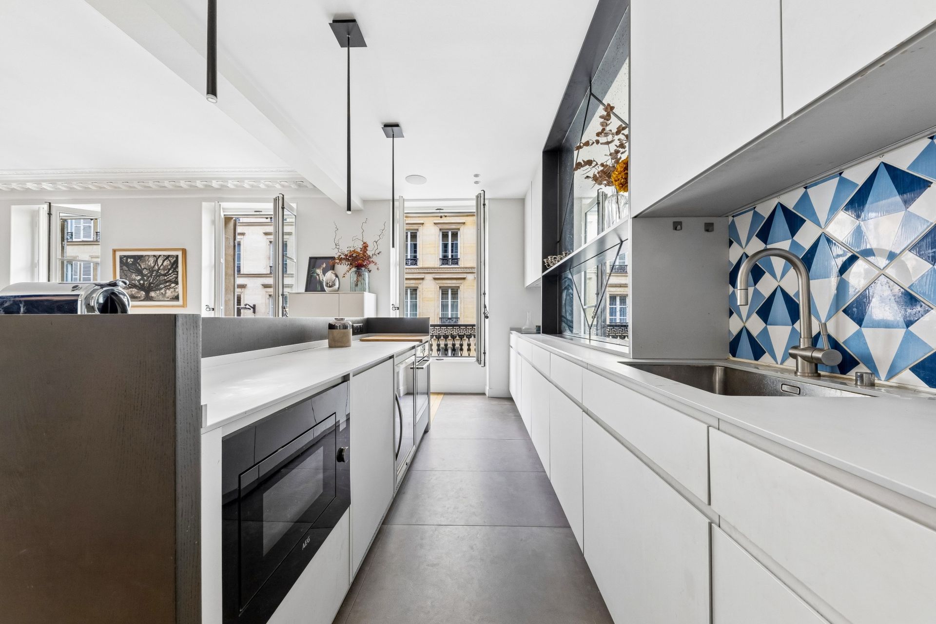 luxury apartment 6 Rooms for sale on PARIS (75009)