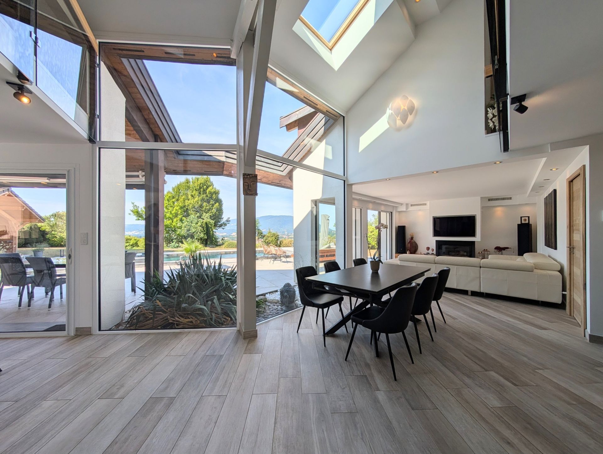 maison contemporaine 7 Pièces en vente sur CRANVES SALES (74380)