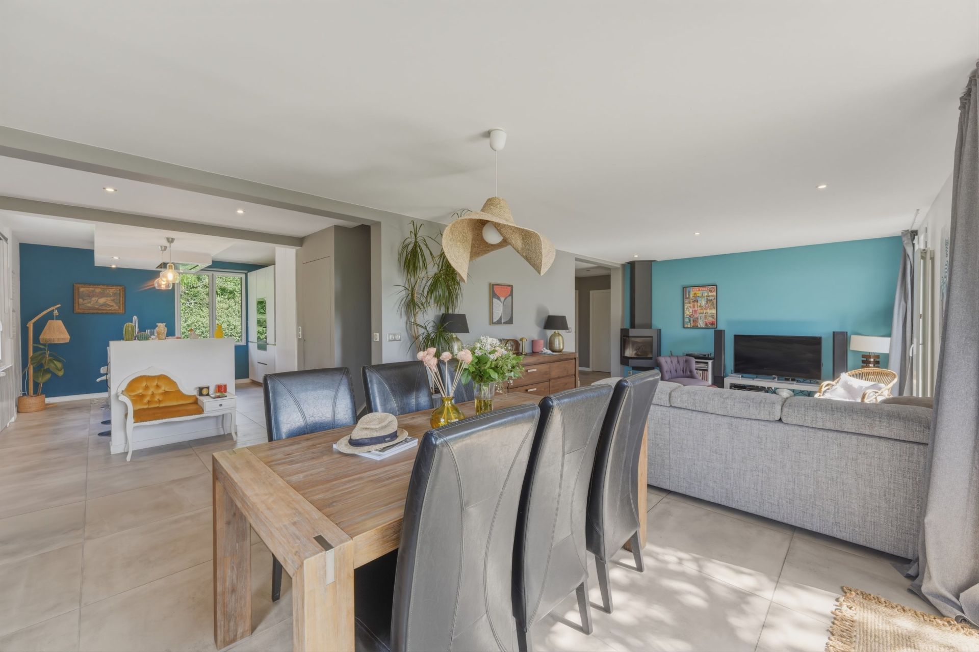maison de luxe 9 Pièces en vente sur DIVONNE LES BAINS (01220)