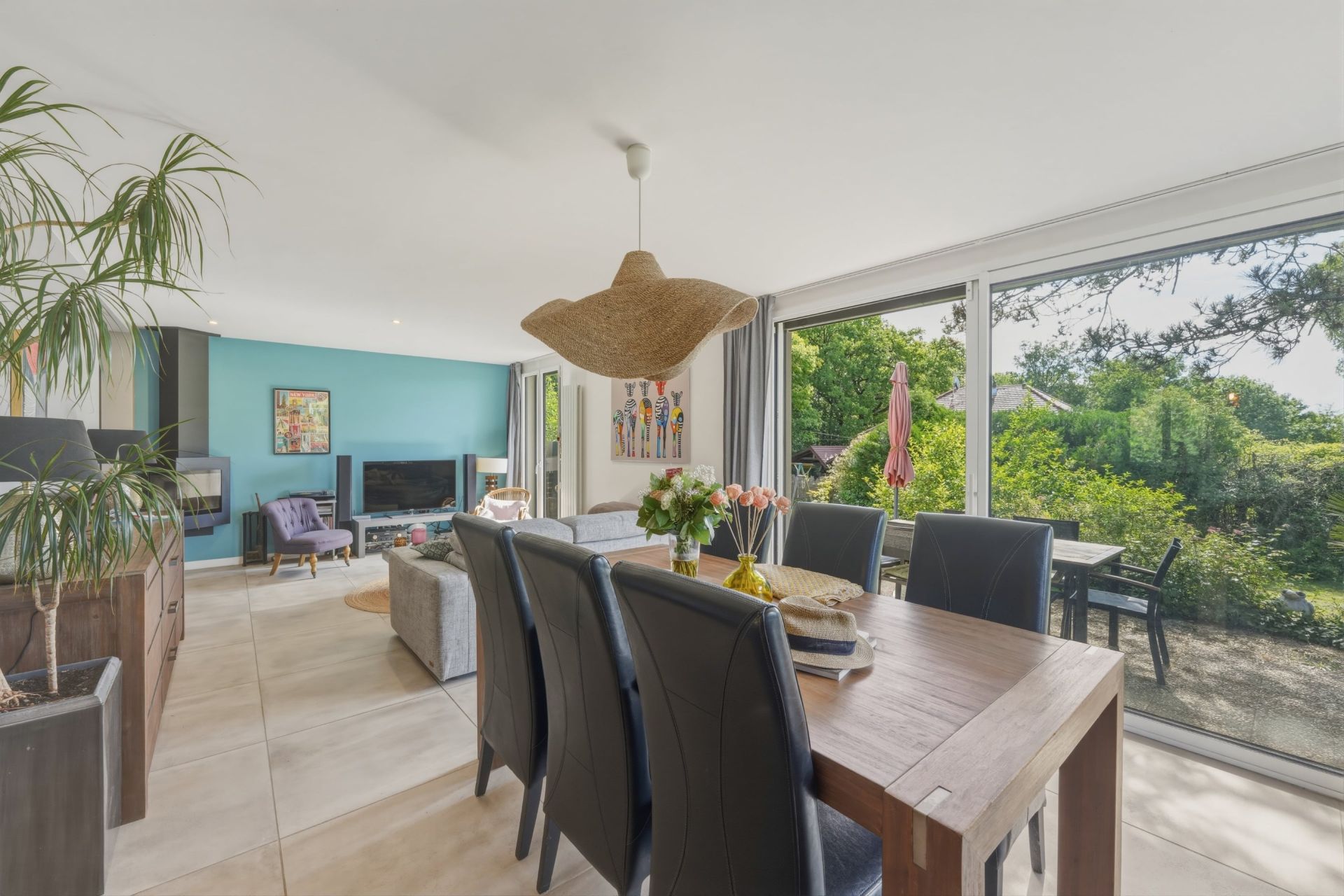 maison de luxe 9 Pièces en vente sur DIVONNE LES BAINS (01220)