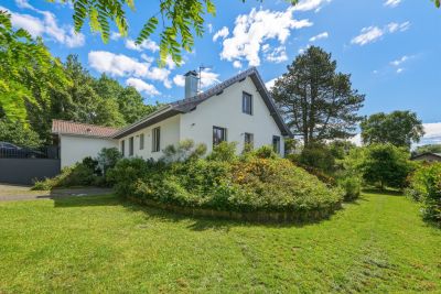 Vente Maison de luxe Divonne-les-Bains 9&nbsp;Pièces 241&nbsp;m²