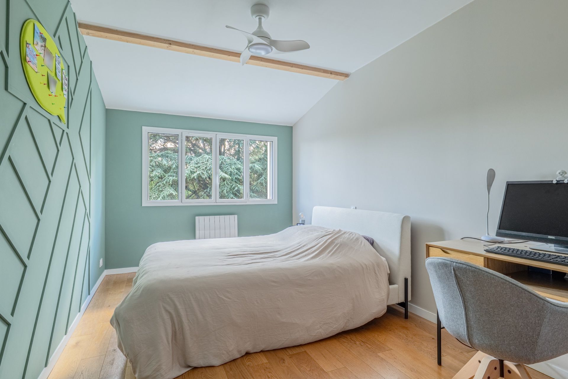 contemporary house 7 Rooms for sale on ECULLY (69130)