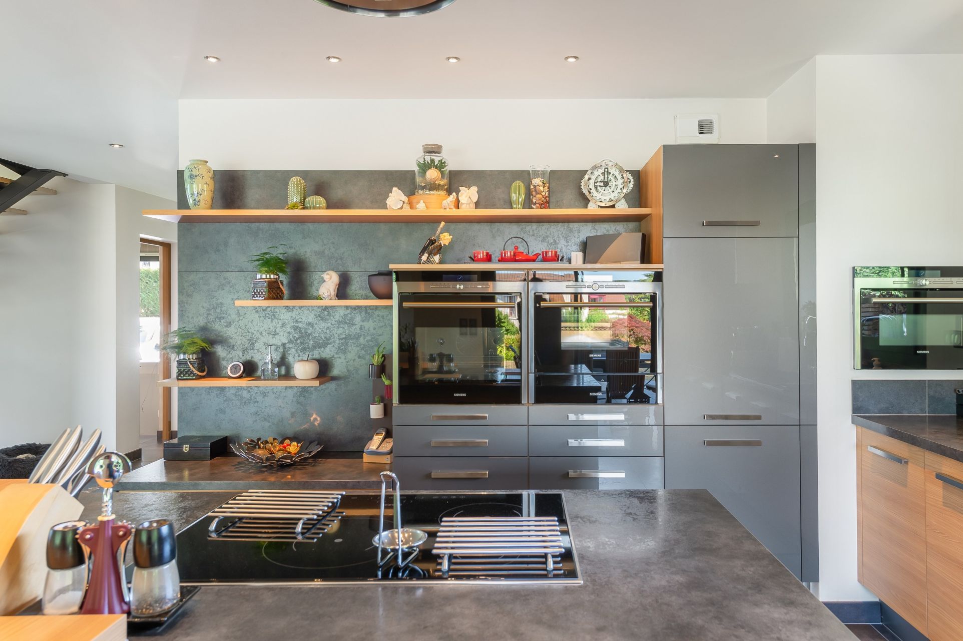 luxury house 5 Rooms for sale on MAXILLY SUR LEMAN (74500)