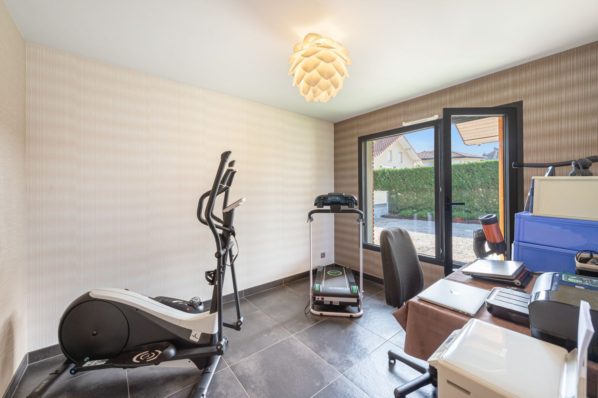 luxury house 5 Rooms for sale on MAXILLY SUR LEMAN (74500)