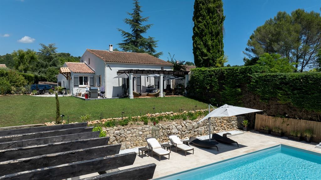 villa de luxe 5 Pièces en vente sur GRASSE (06130)
