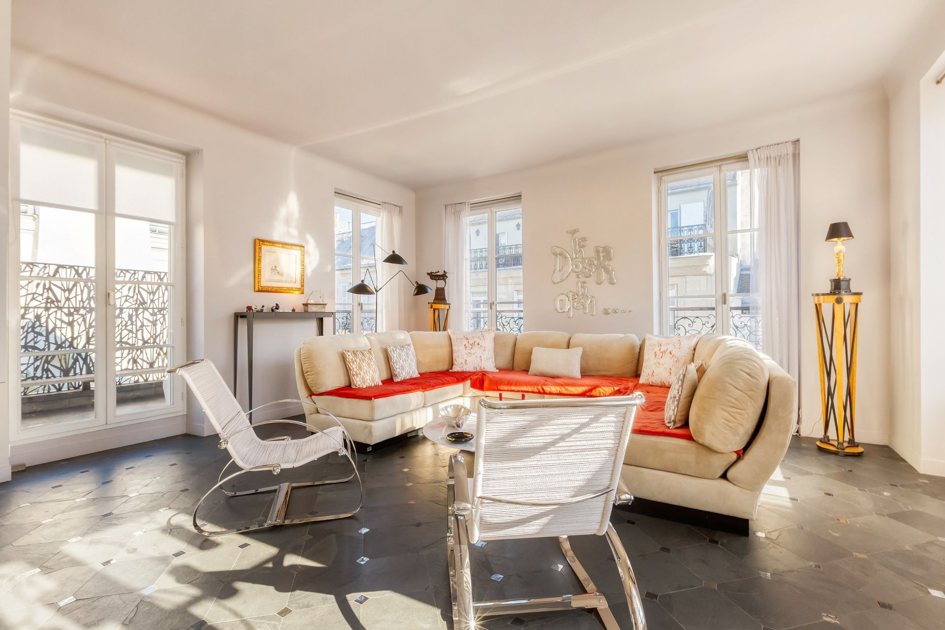luxury apartment 5 Rooms for sale on PARIS (75007)