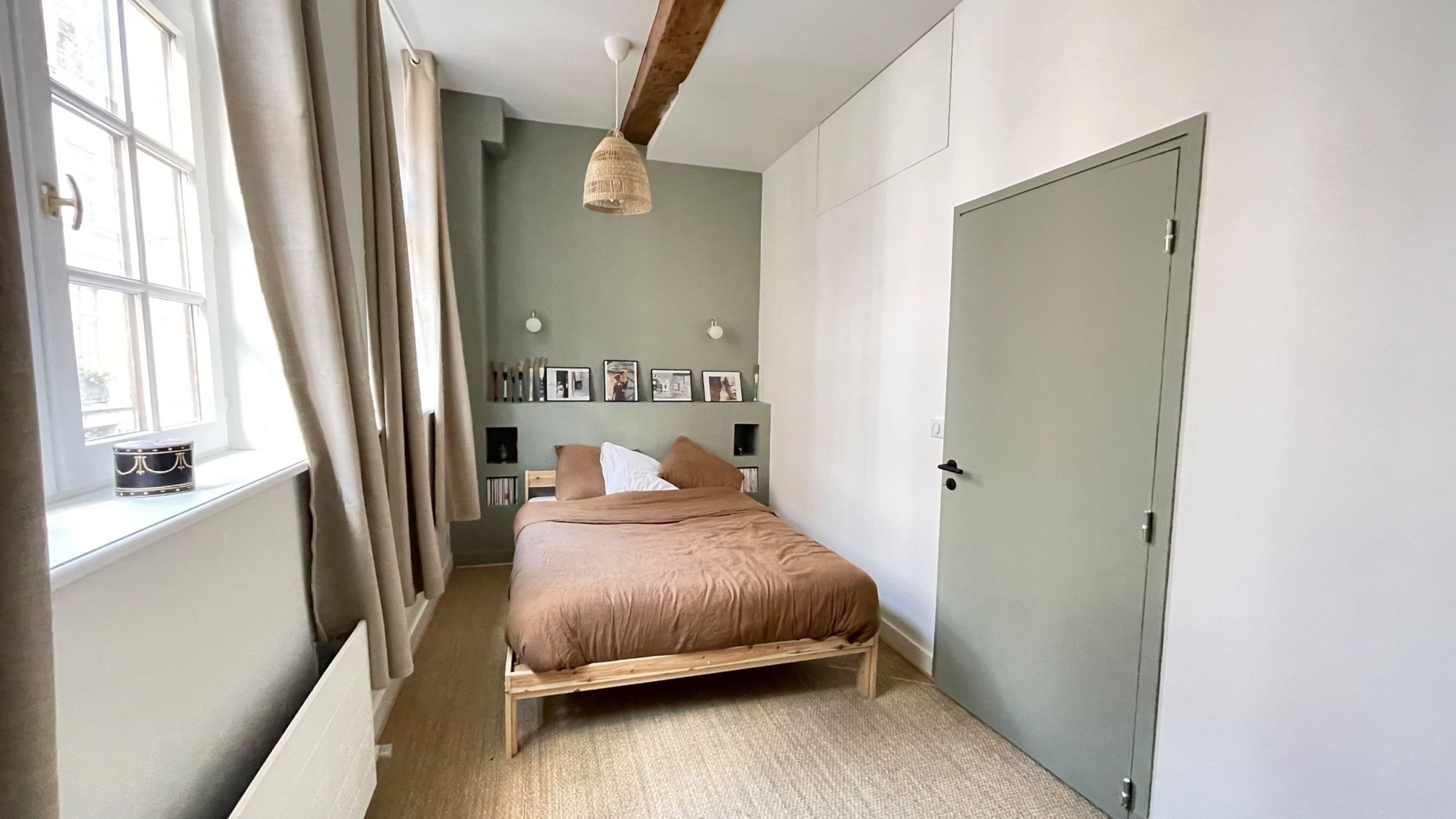 luxury house 4 Rooms for sale on LILLE (59800)