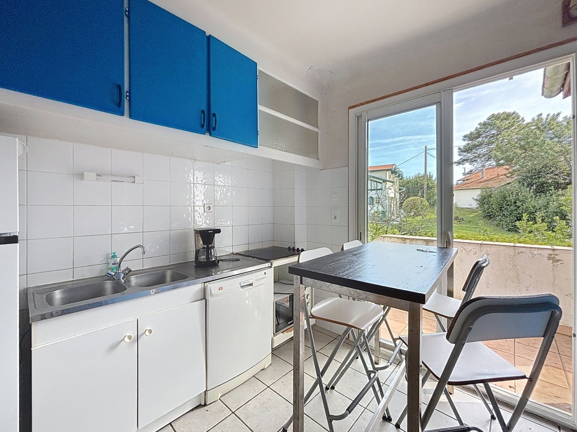 luxury house 6 Rooms for sale on ANGLET (64600)