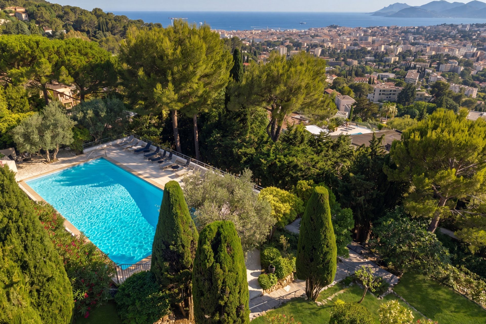 appartement de luxe 3 Pièces en vente sur LE CANNET (06110)