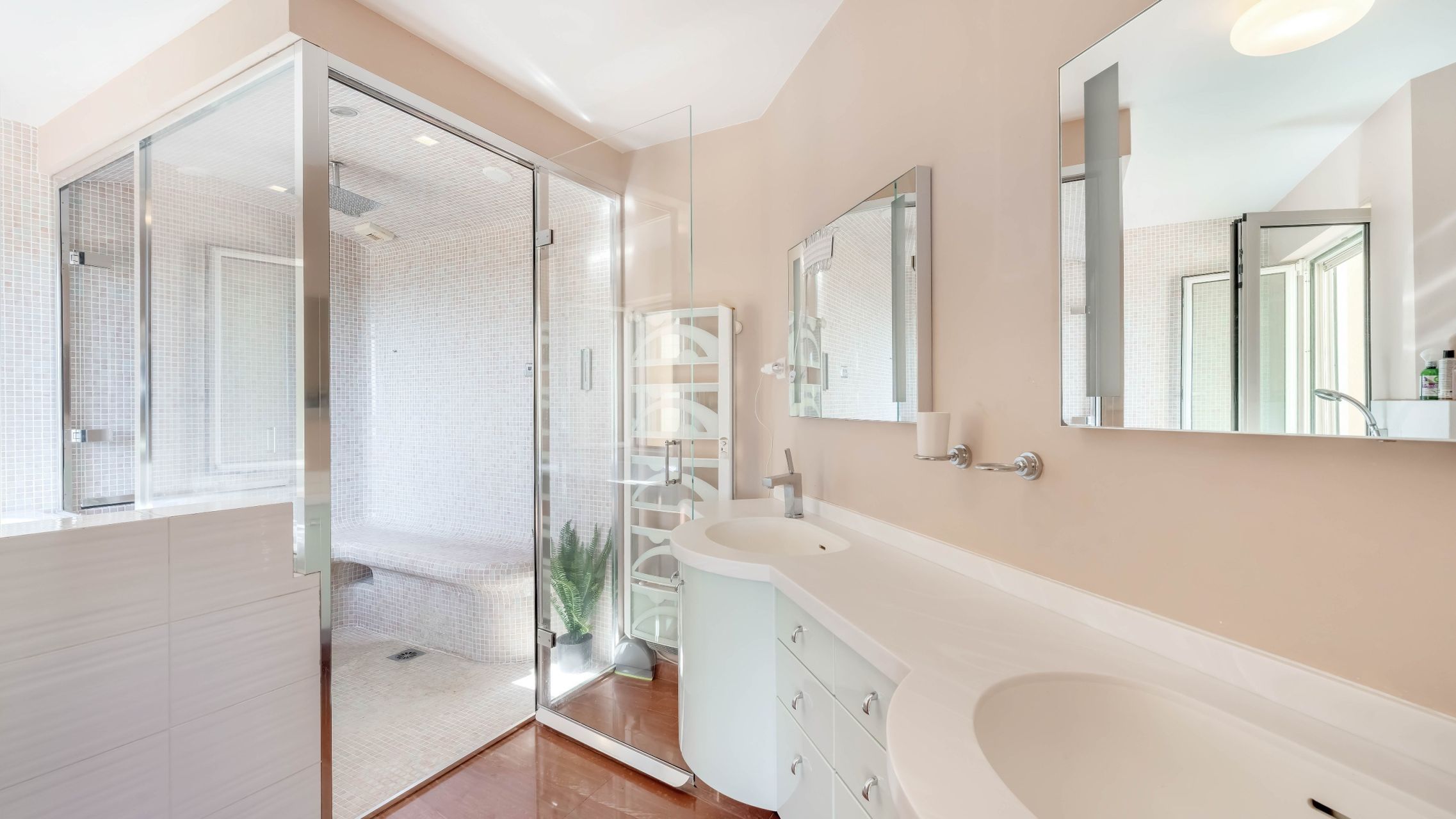 villa de luxe 9 Pièces en vente sur GRIMAUD (83310)