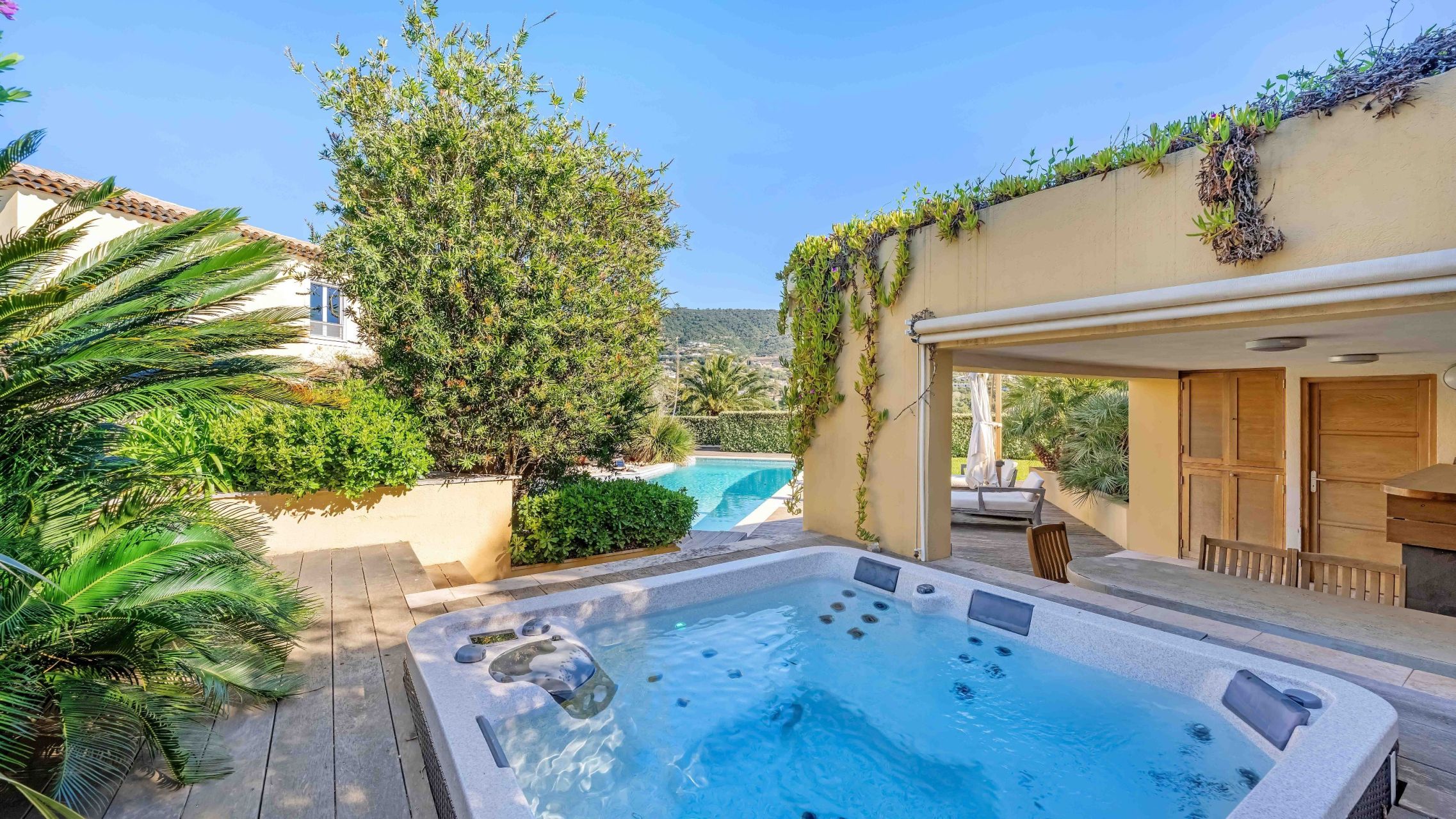 villa de luxe 9 Pièces en vente sur GRIMAUD (83310)