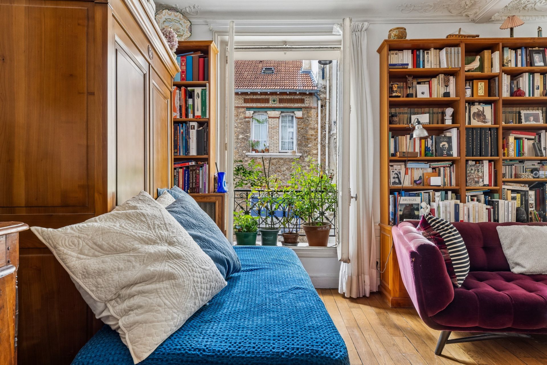 luxury apartment 7 Rooms for sale on PARIS (75005)