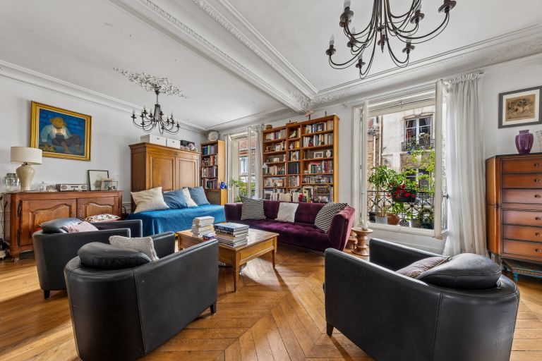 luxury apartment 7 Rooms for sale on PARIS (75005)
