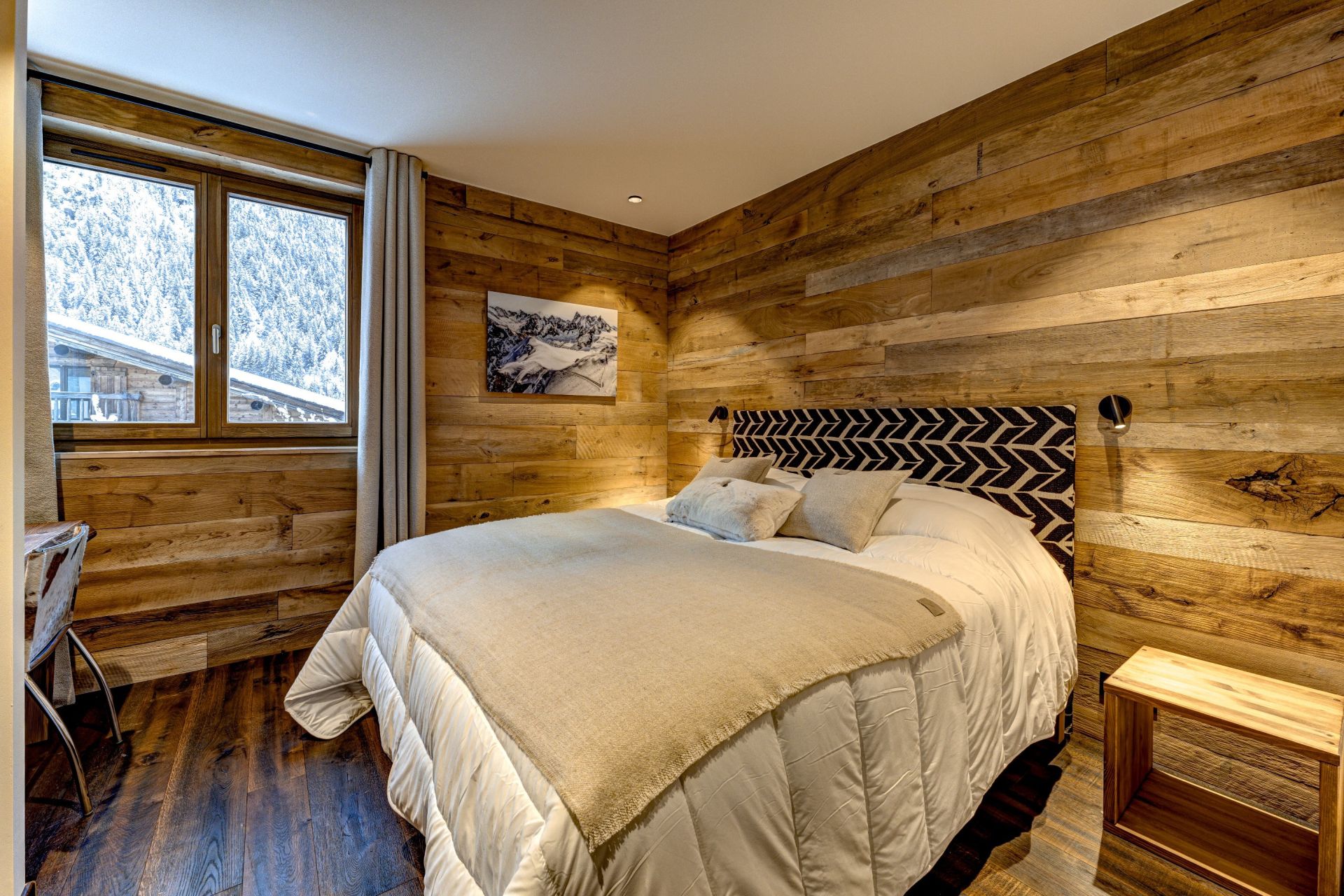 luxury chalet 6 Rooms for sale on CHAMONIX MONT BLANC (74400)