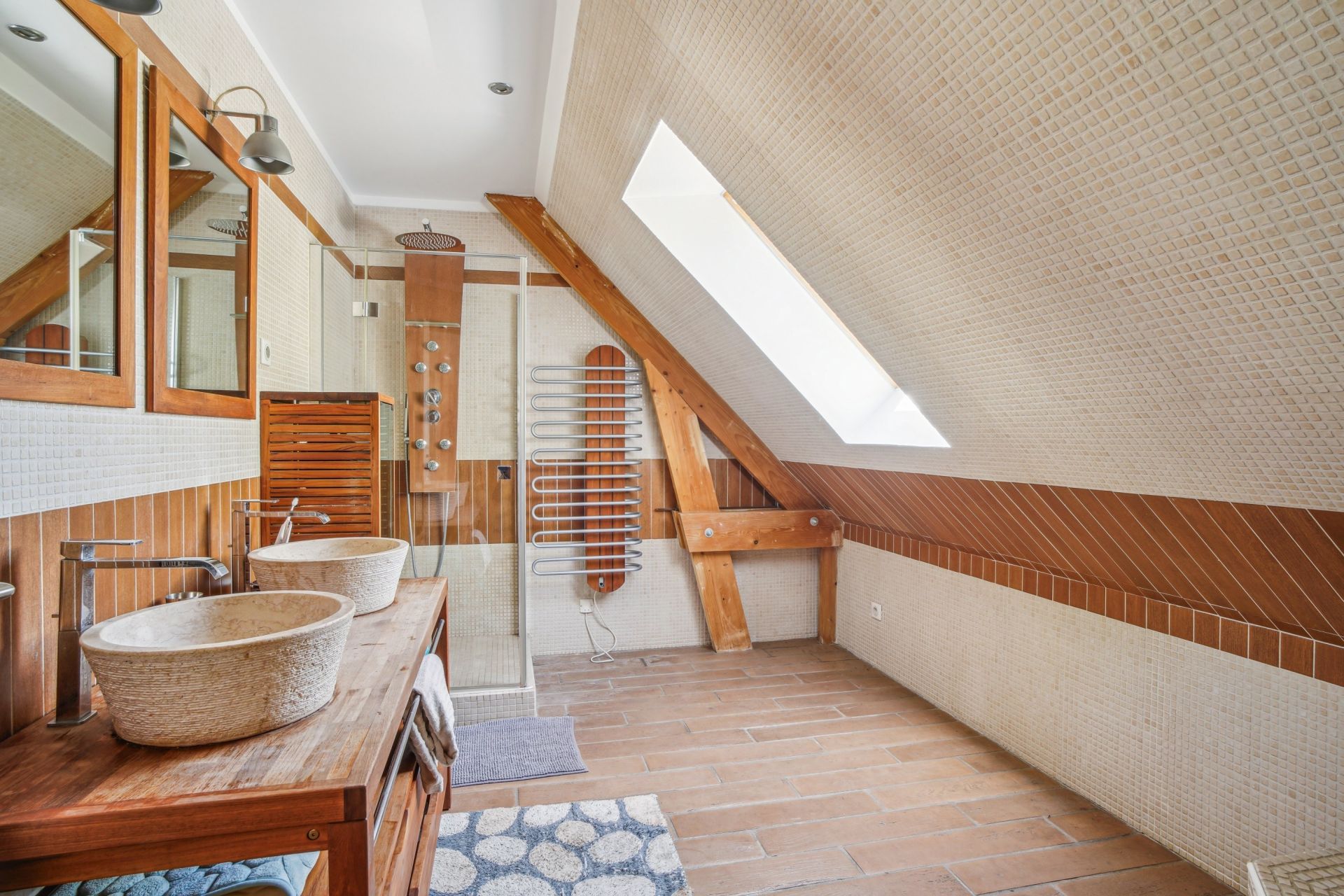 luxury house 6 Rooms for sale on MONTFORT L AMAURY (78490)