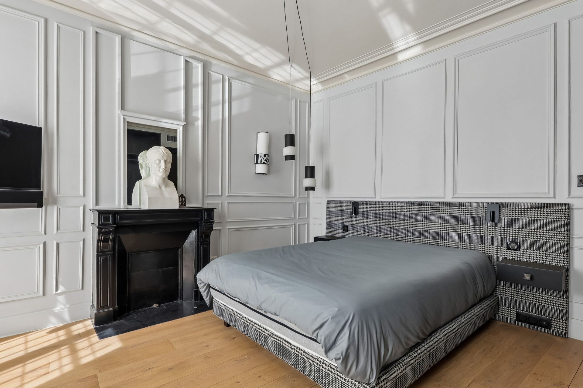 maison de ville 8 Pièces en vente sur PARIS (75016)