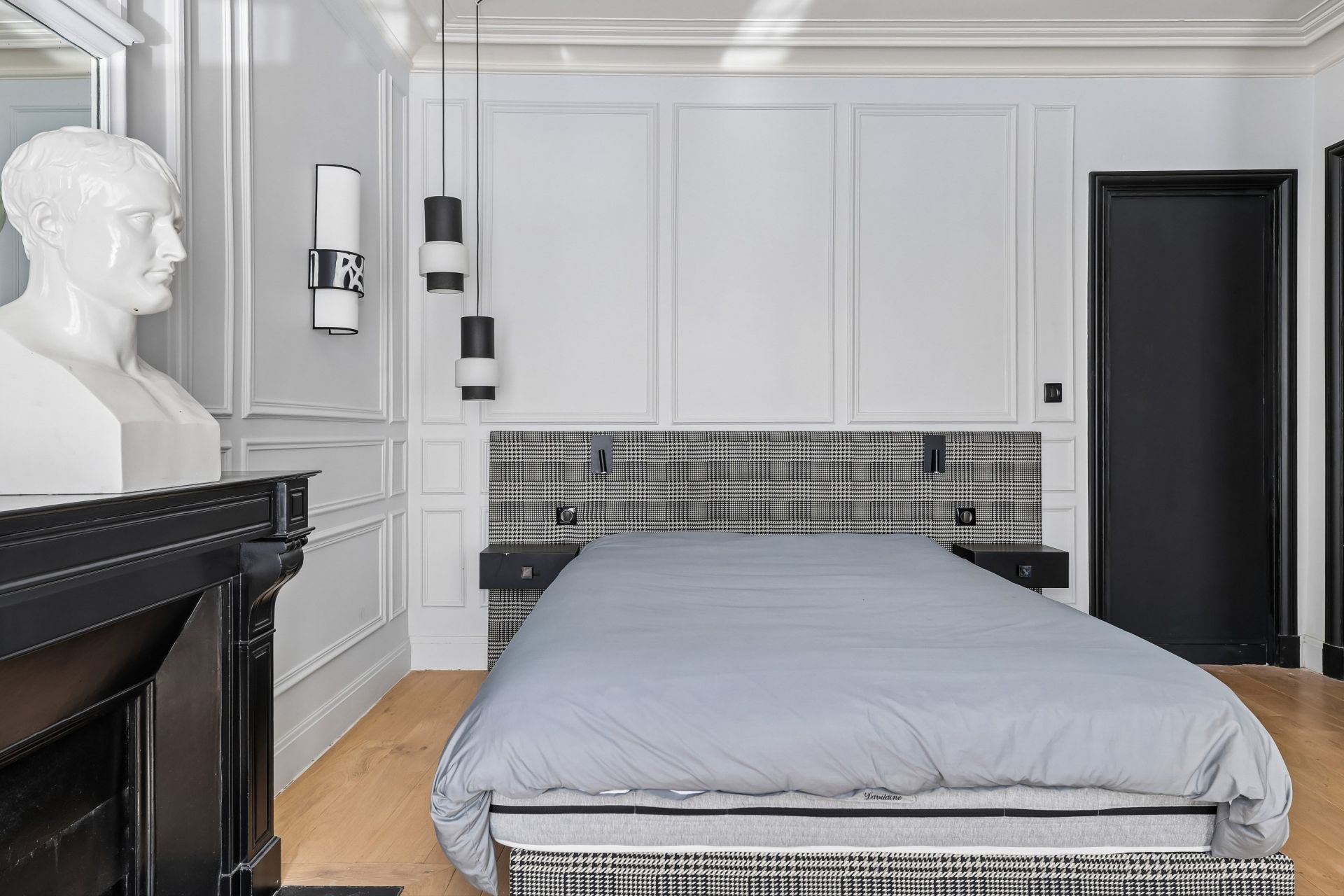 maison de ville 8 Pièces en vente sur PARIS (75016)