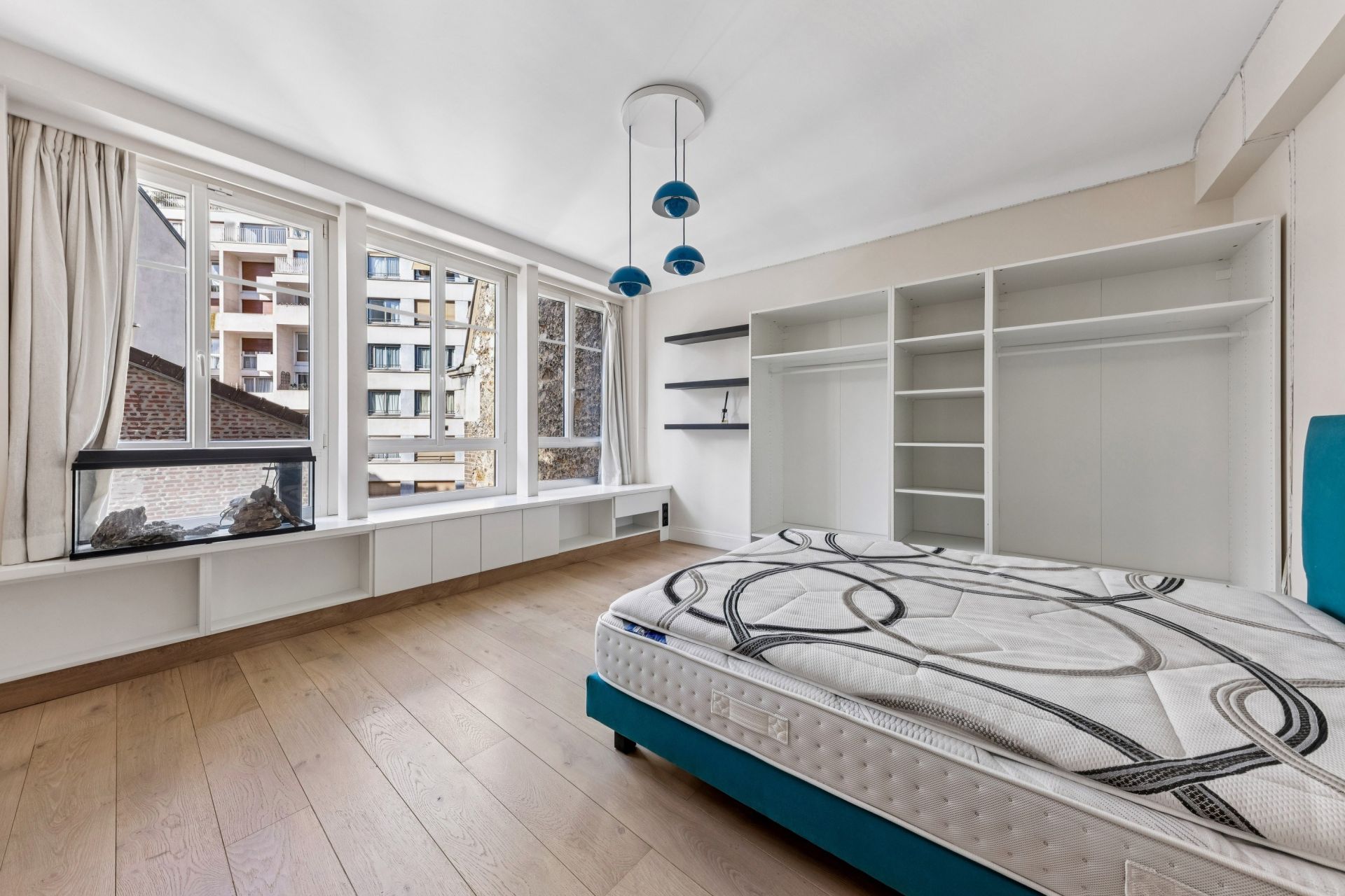 maison de ville 8 Pièces en vente sur PARIS (75016)