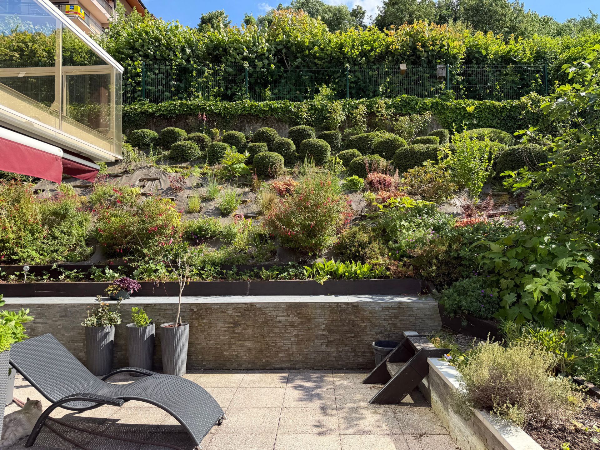 luxury apartment 4 Rooms for sale on EVIAN LES BAINS (74500)