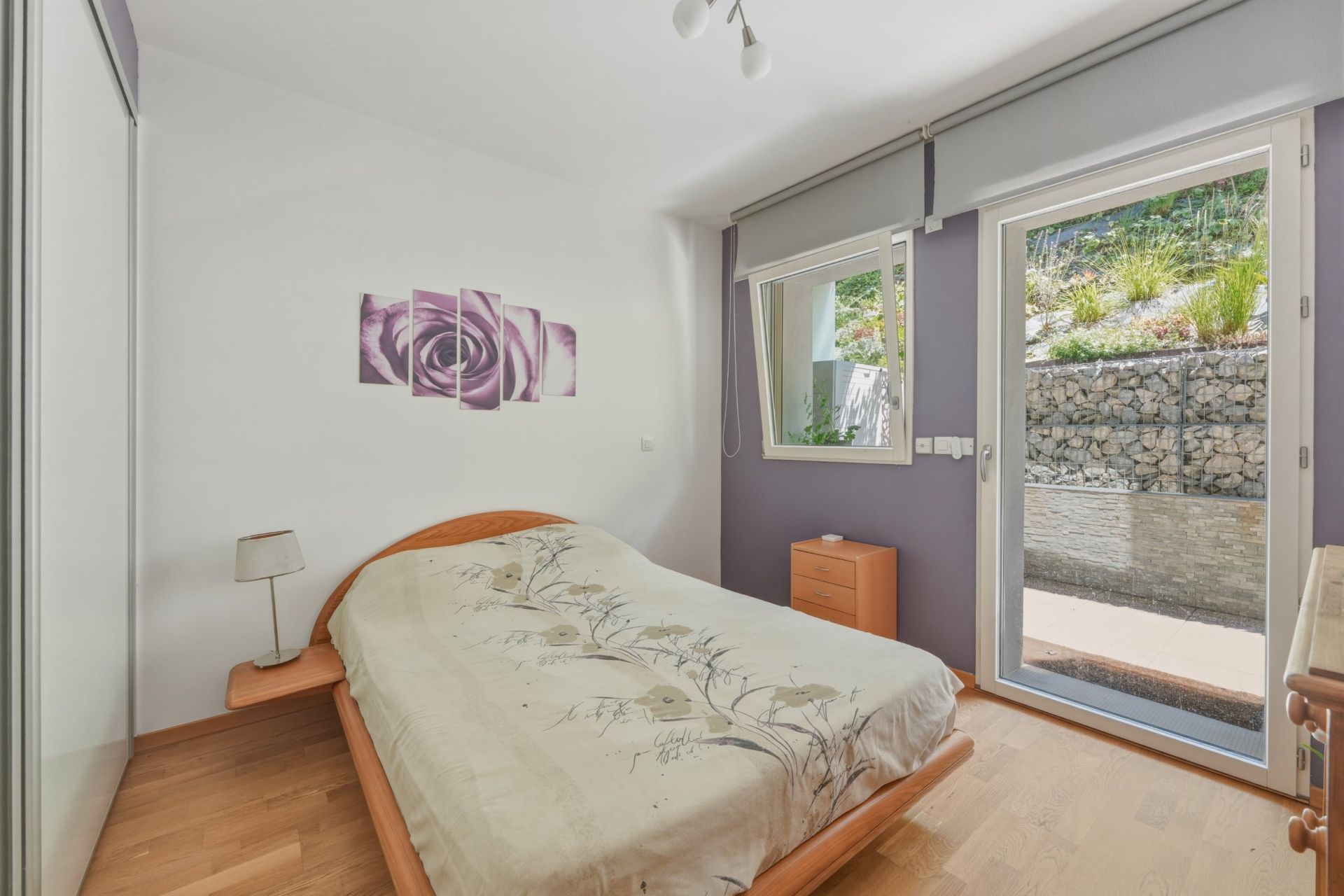 luxury apartment 4 Rooms for sale on EVIAN LES BAINS (74500)