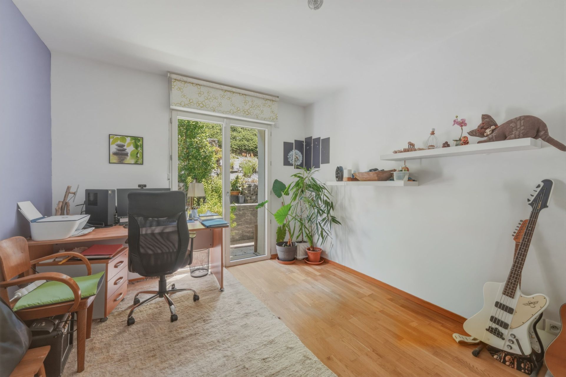 luxury apartment 4 Rooms for sale on EVIAN LES BAINS (74500)