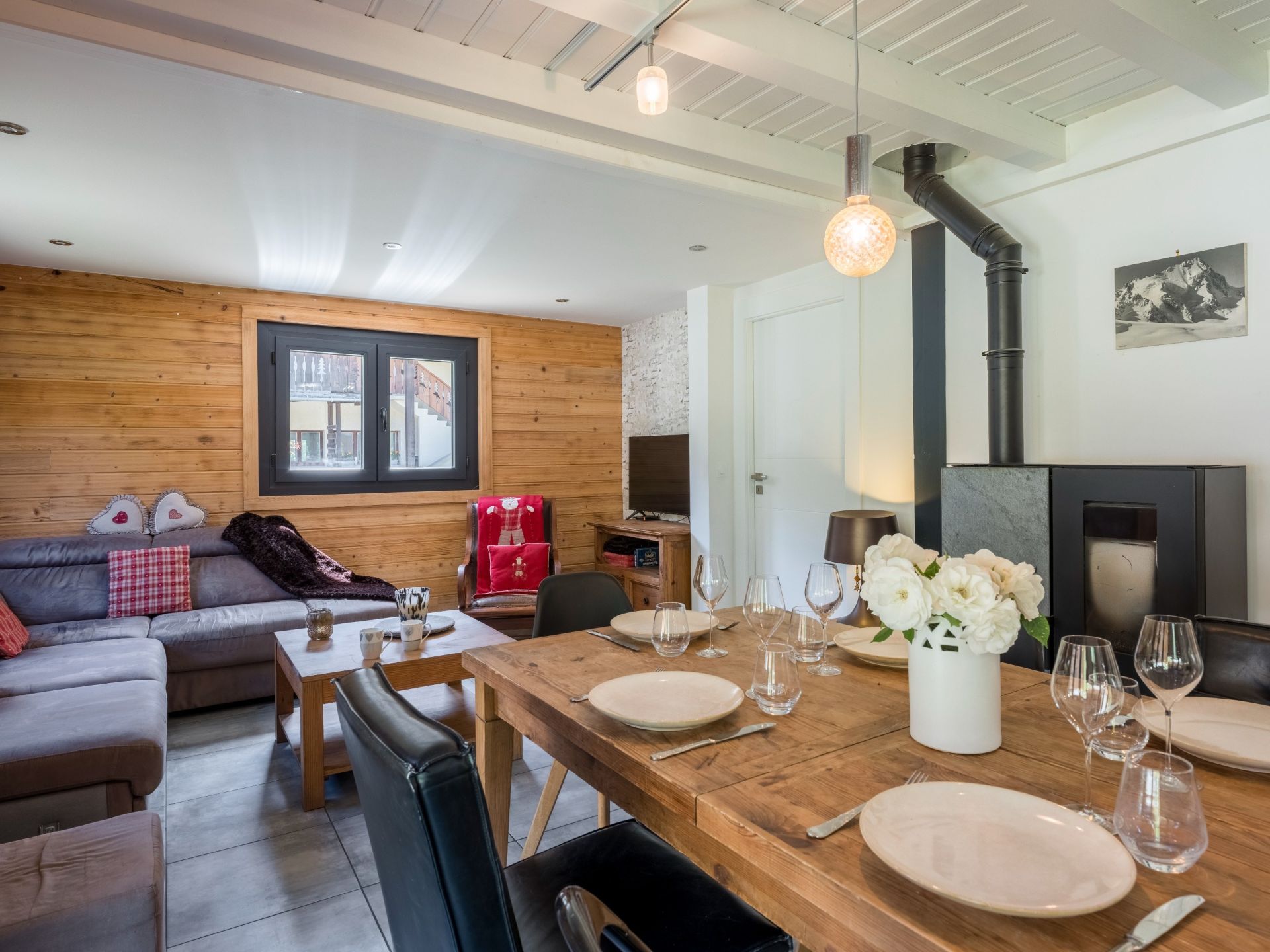 luxury chalet 5 Rooms for sale on CHAMONIX MONT BLANC (74400)