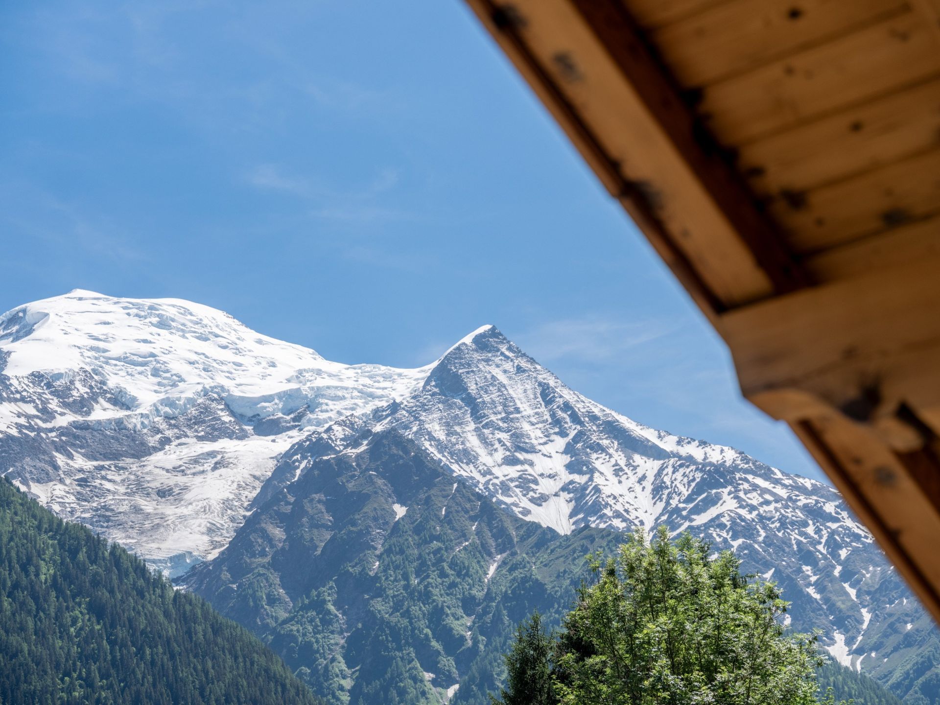 luxury chalet 5 Rooms for sale on CHAMONIX MONT BLANC (74400)