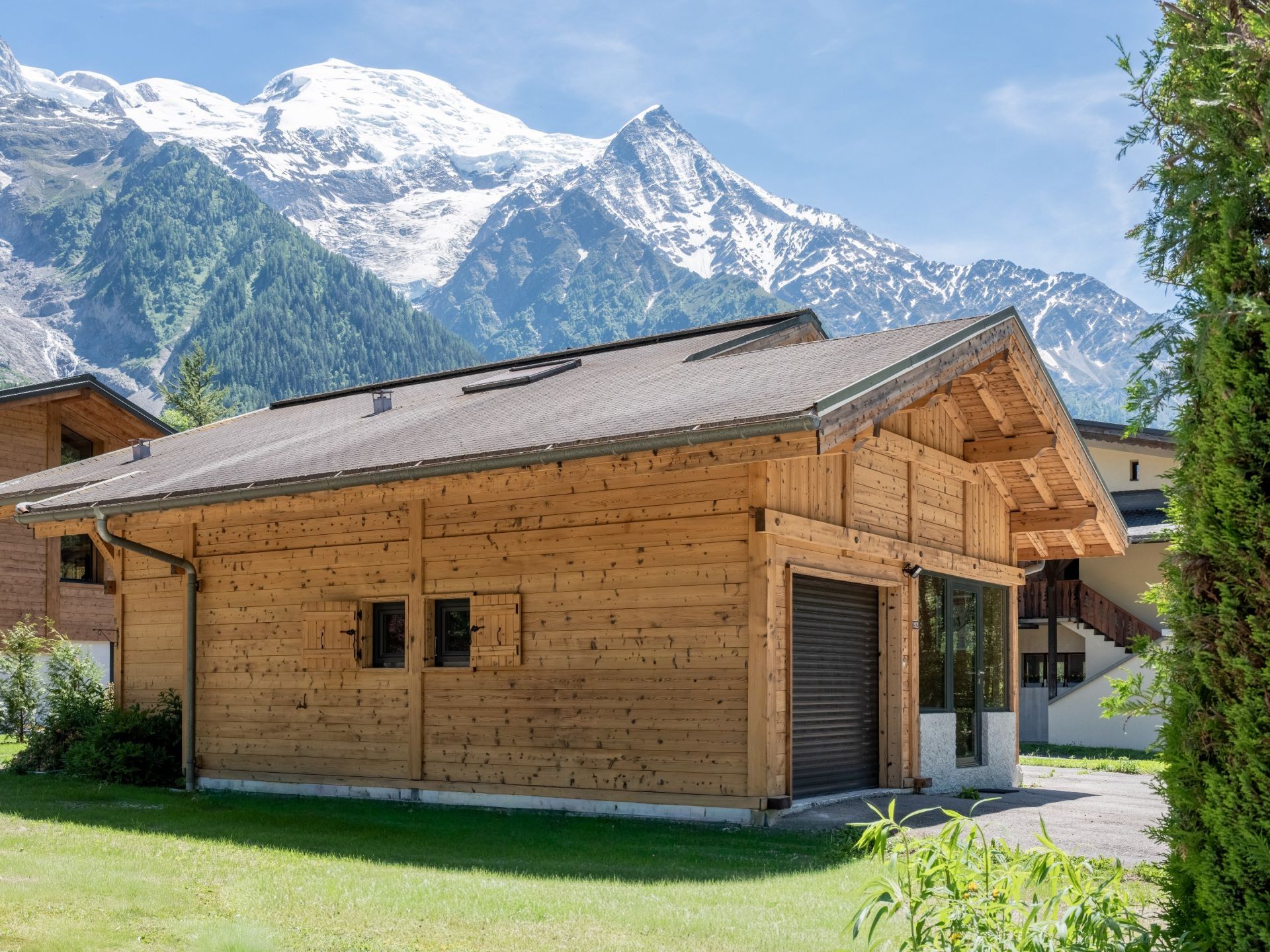 luxury chalet 5 Rooms for sale on CHAMONIX MONT BLANC (74400)