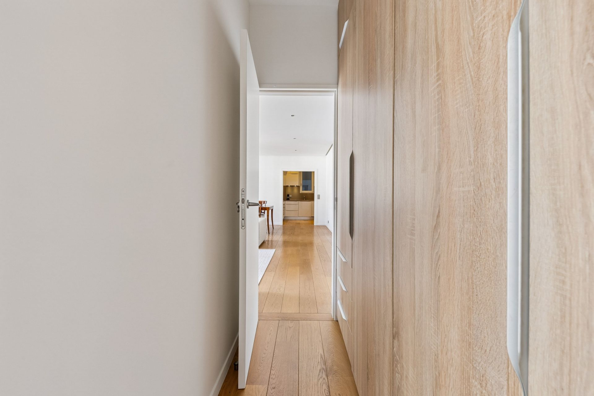 luxury apartment 3 Rooms for rent on PARIS (75008)