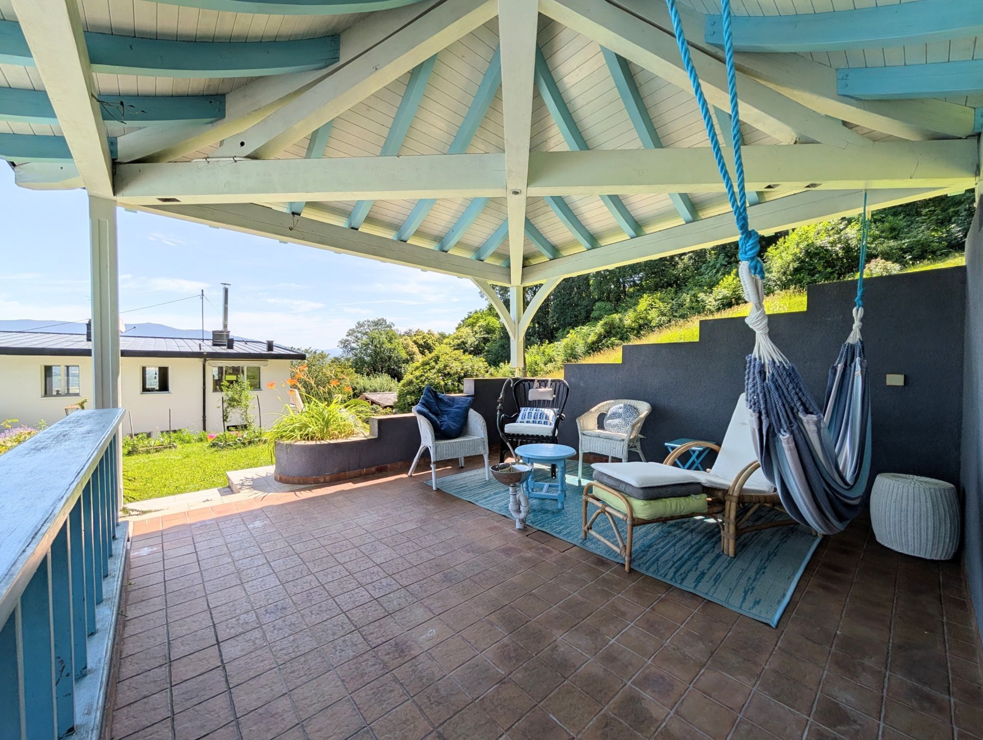 contemporary house 6 Rooms for sale on REIGNIER ESERY (74930)