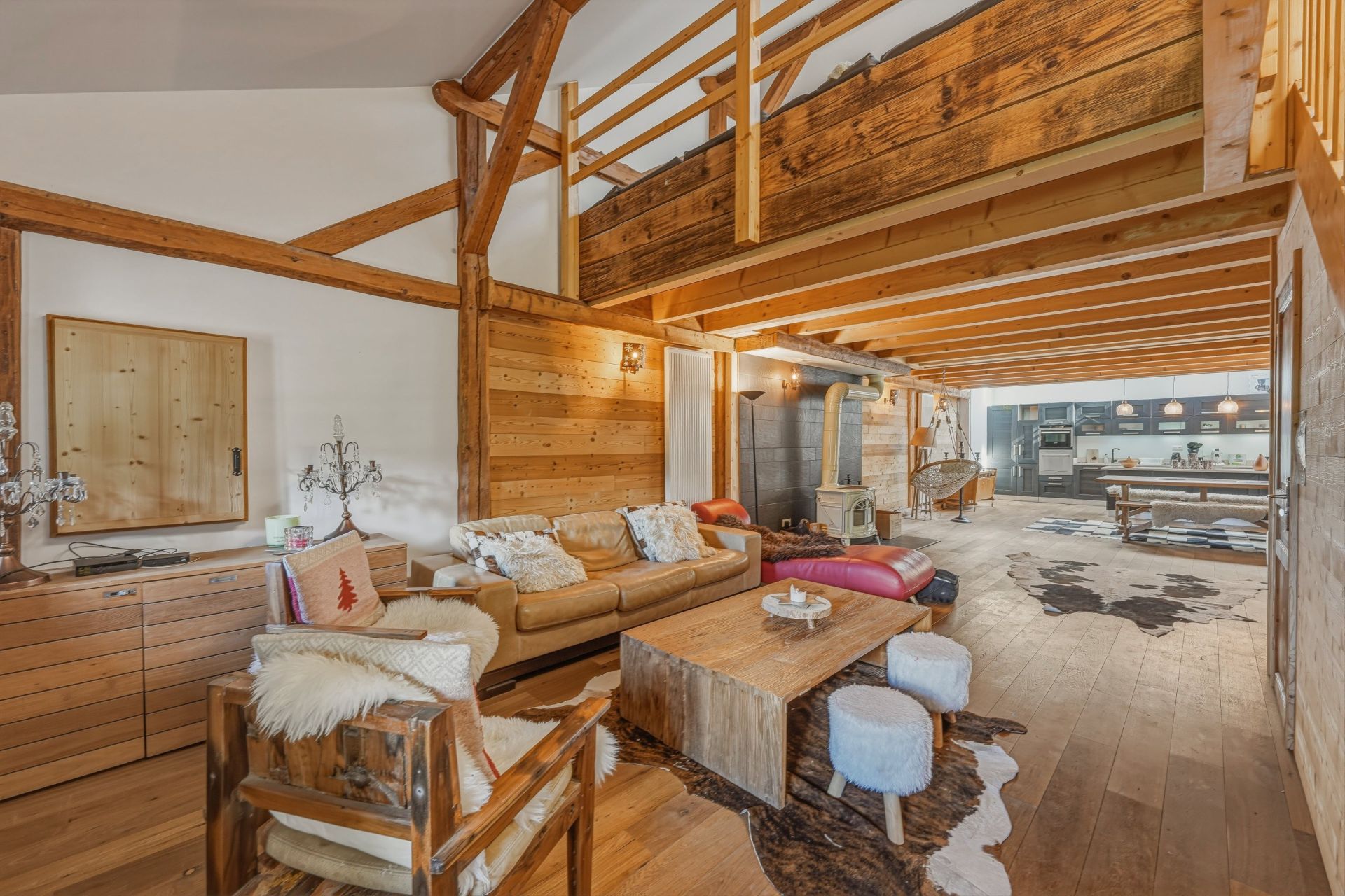 luxury apartment 3 Rooms for sale on HABERE LULLIN (74420)