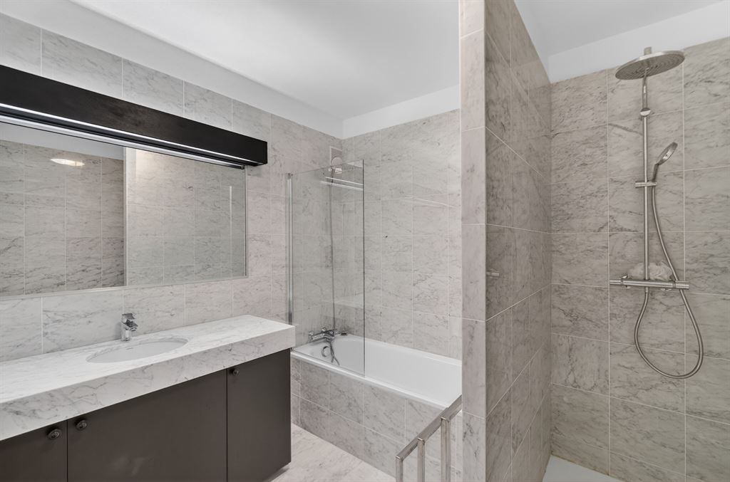 luxury villa 10 Rooms for sale on MOUGINS (06250)