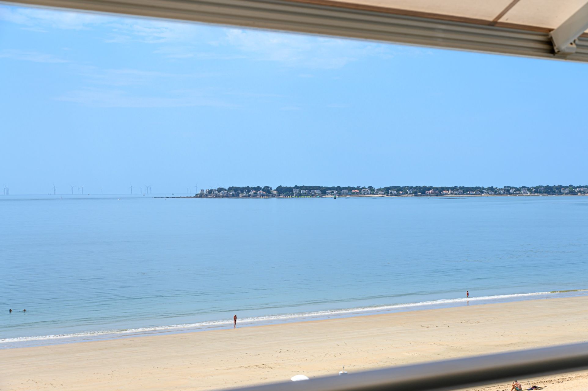 luxury apartment 5 Rooms for sale on LA BAULE (44500)