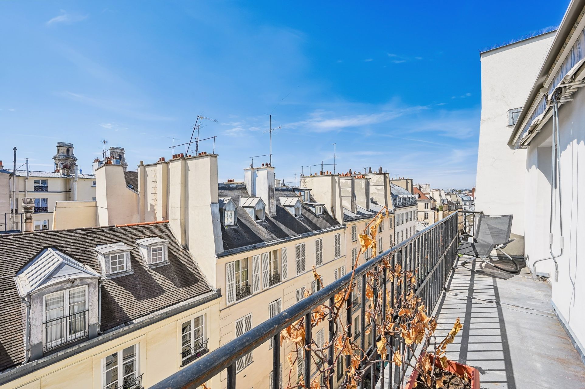 luxury apartment 3 Rooms for sale on PARIS (75006)