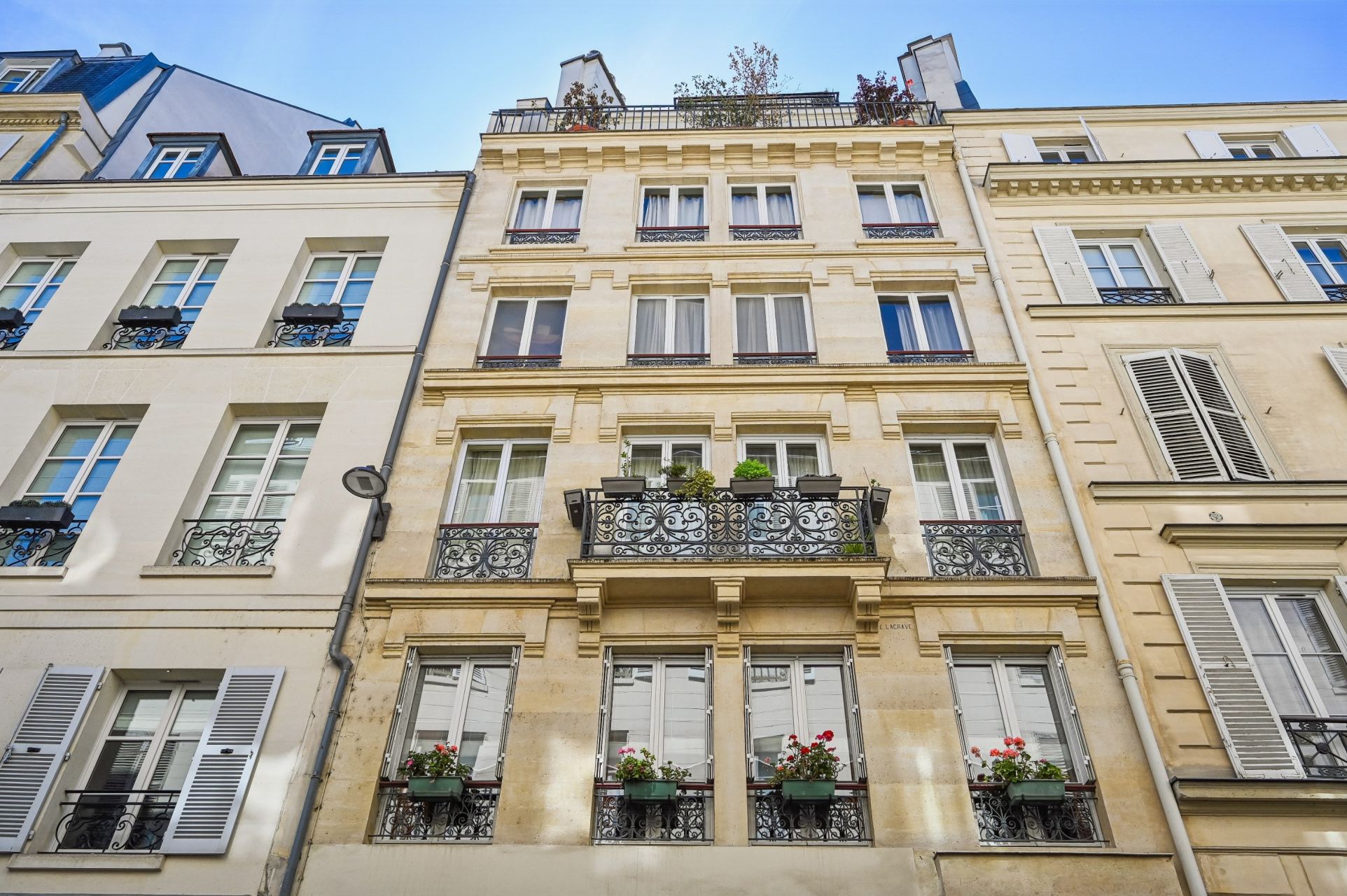 luxury apartment 3 Rooms for sale on PARIS (75006)