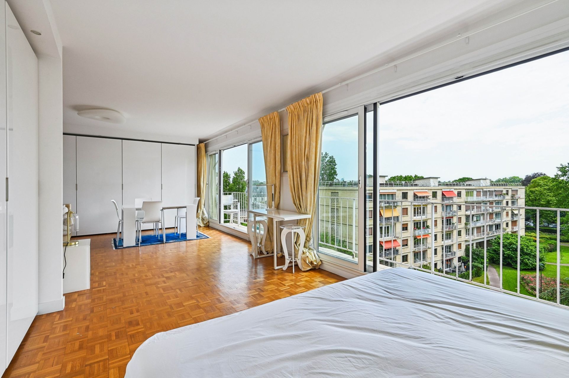 luxury apartment 3 Rooms for sale on NEUILLY SUR SEINE (92200)