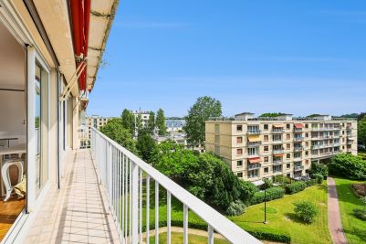 Sale Luxury apartment Neuilly-sur-Seine 3&nbsp;Rooms 77.94&nbsp;m²