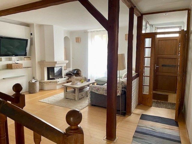 luxury house 6 Rooms for sale on ORLEANS (45000)