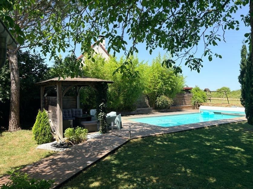 maison de luxe 10 Pièces en vente sur INGRE (45140)