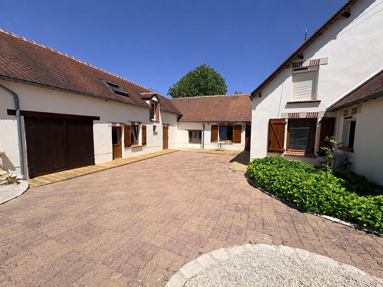 maison de luxe 10 Pièces en vente sur INGRE (45140)