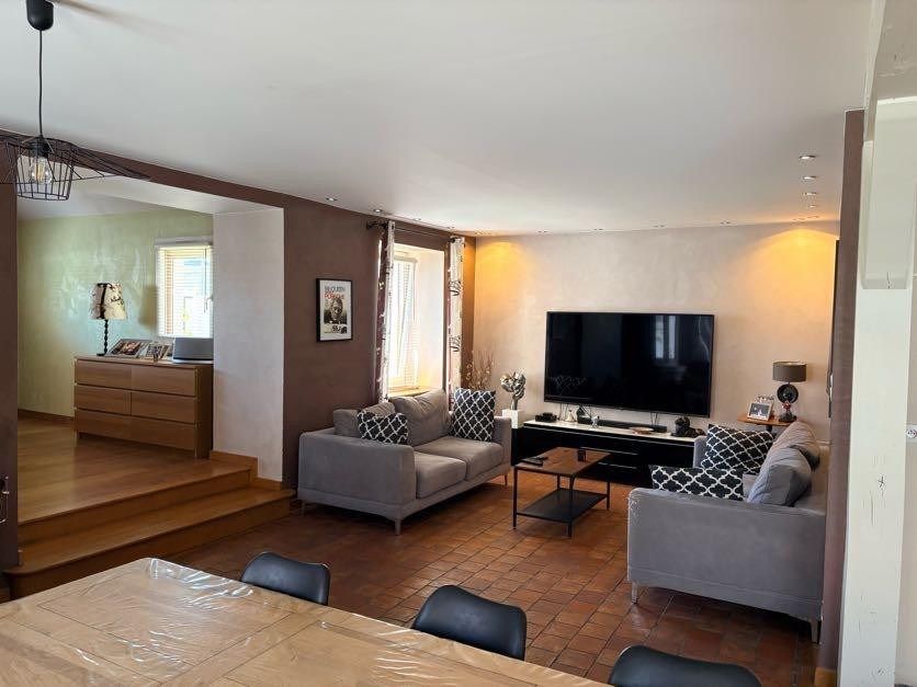 maison de luxe 10 Pièces en vente sur INGRE (45140)