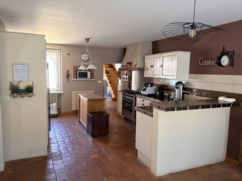 maison de luxe 10 Pièces en vente sur INGRE (45140)