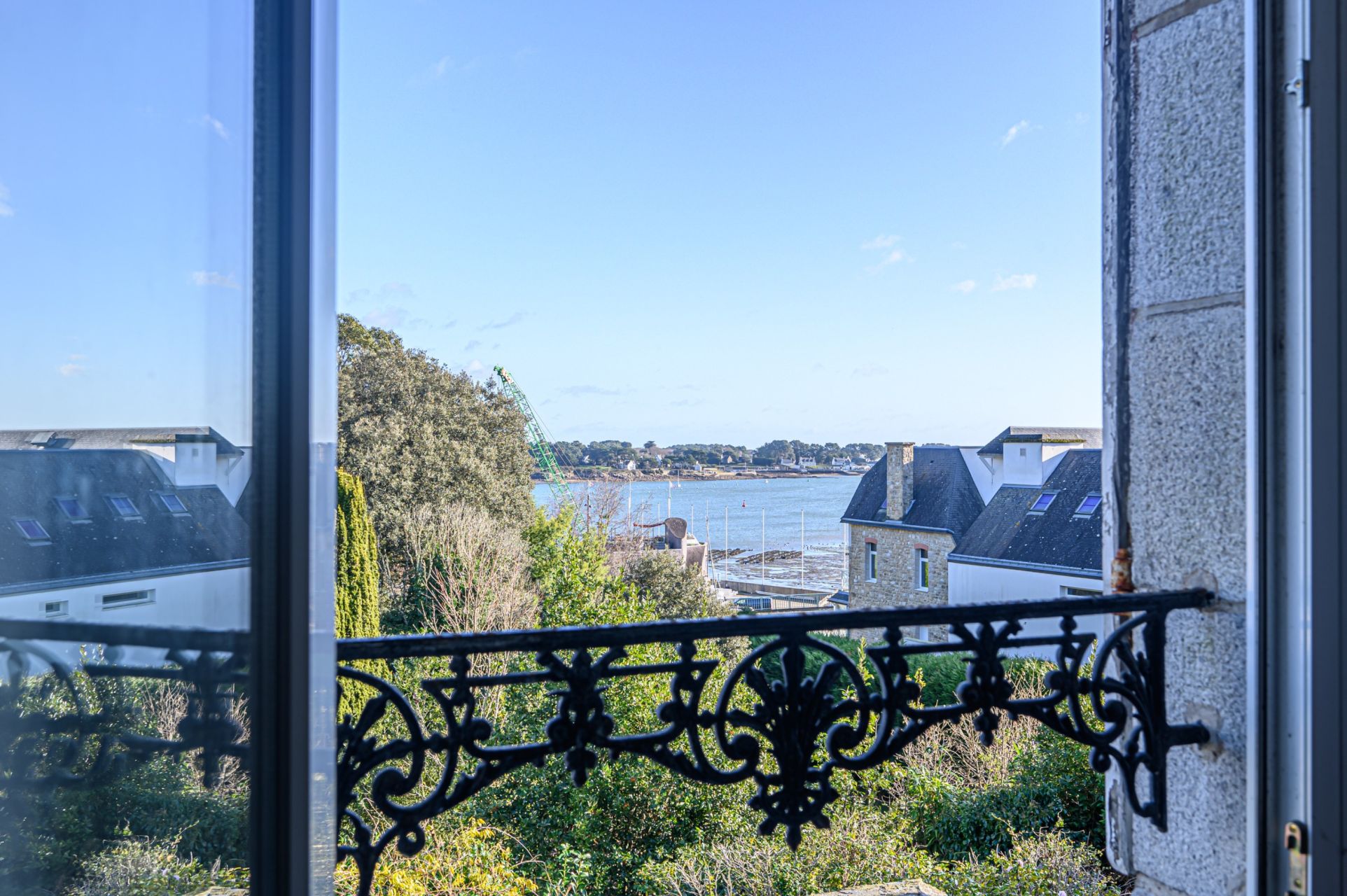 luxury house 11 Rooms for sale on LA TRINITE SUR MER (56470)