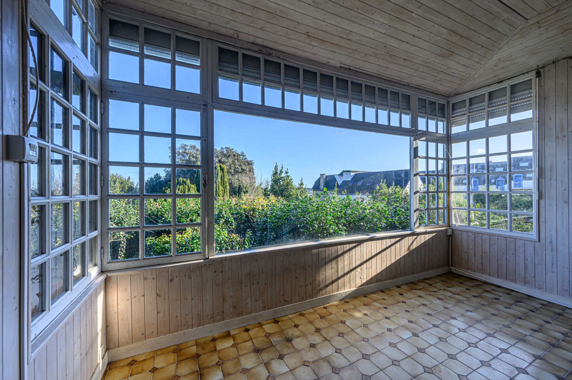 luxury house 11 Rooms for sale on LA TRINITE SUR MER (56470)