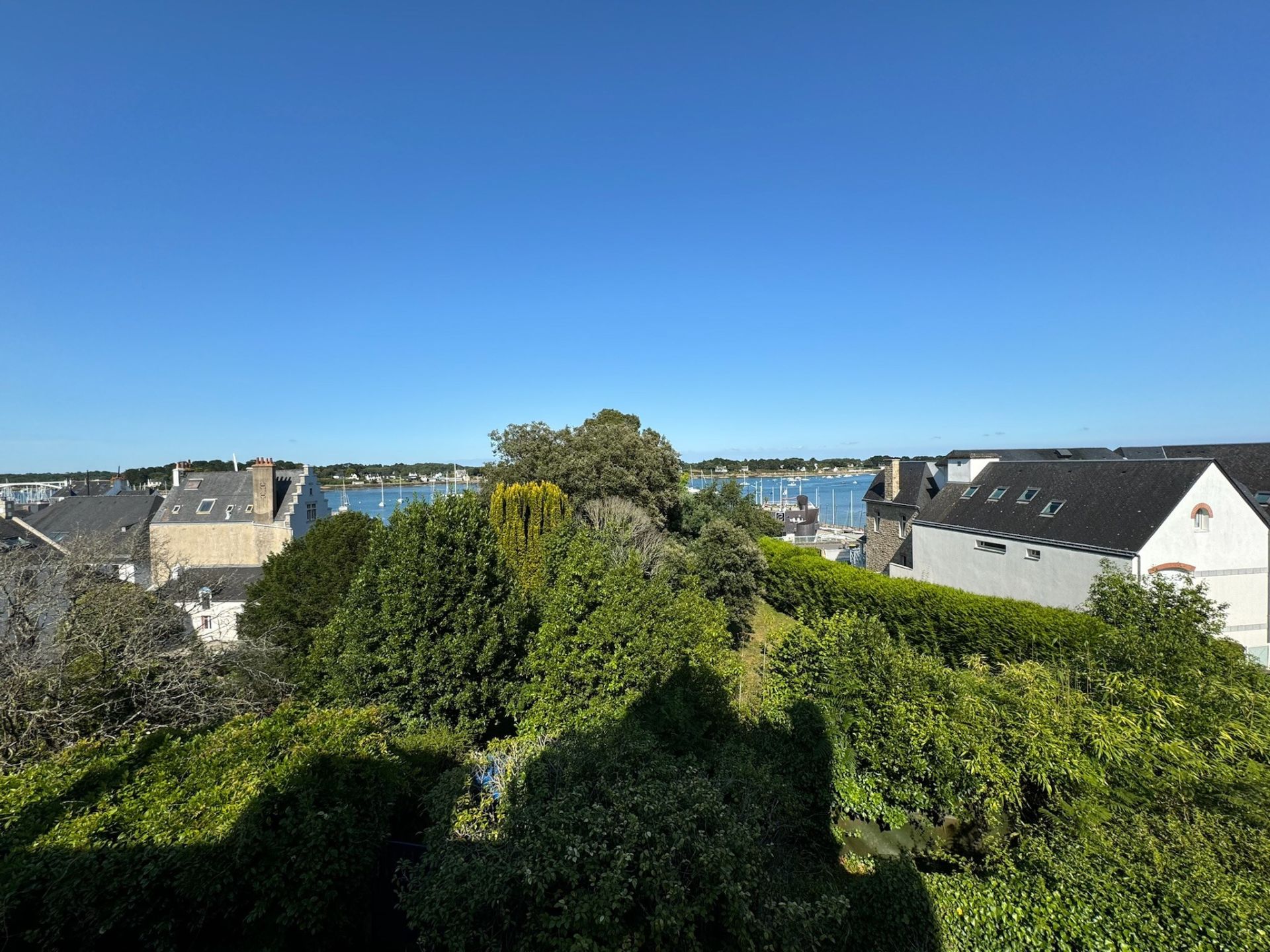 luxury house 11 Rooms for sale on LA TRINITE SUR MER (56470)