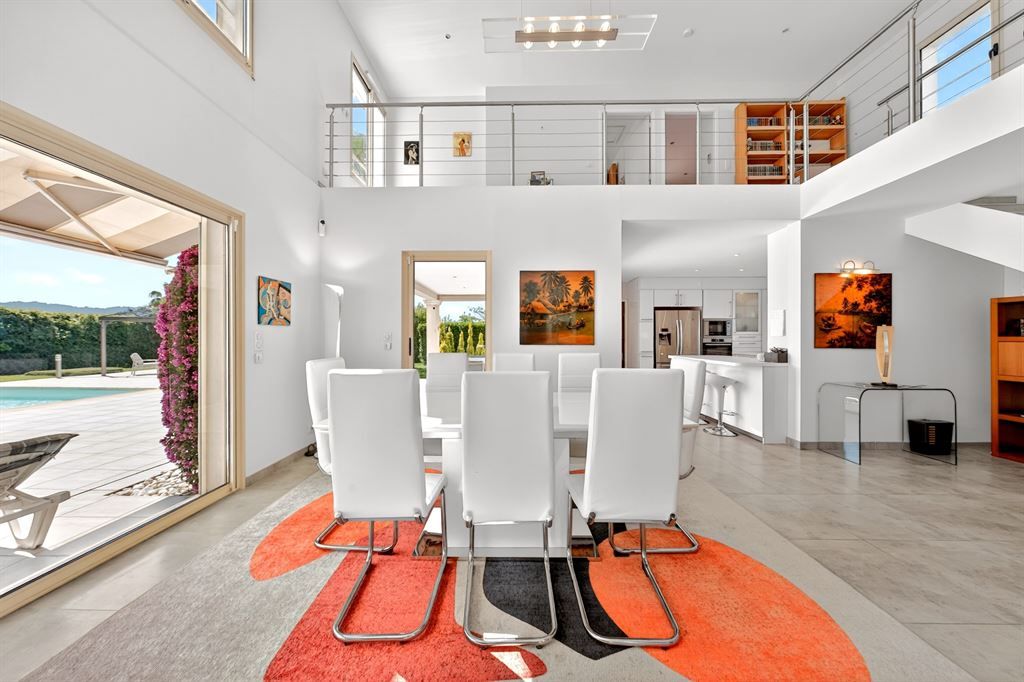 luxury villa 8 Rooms for sale on MOUANS SARTOUX (06370)